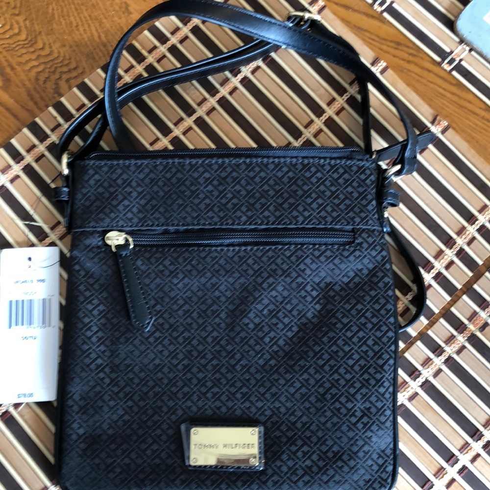 Tommy Hilfiger Cross black Body NWT